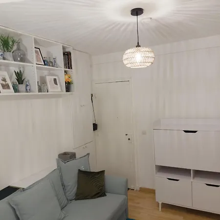 Apartment One Bedroom Flat And Leaving