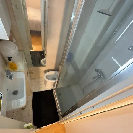Apartment One Bedroom Flat And Leaving Clichy